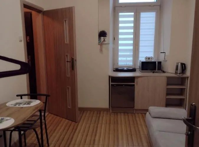 Little Big Bc - Central Modern Studio